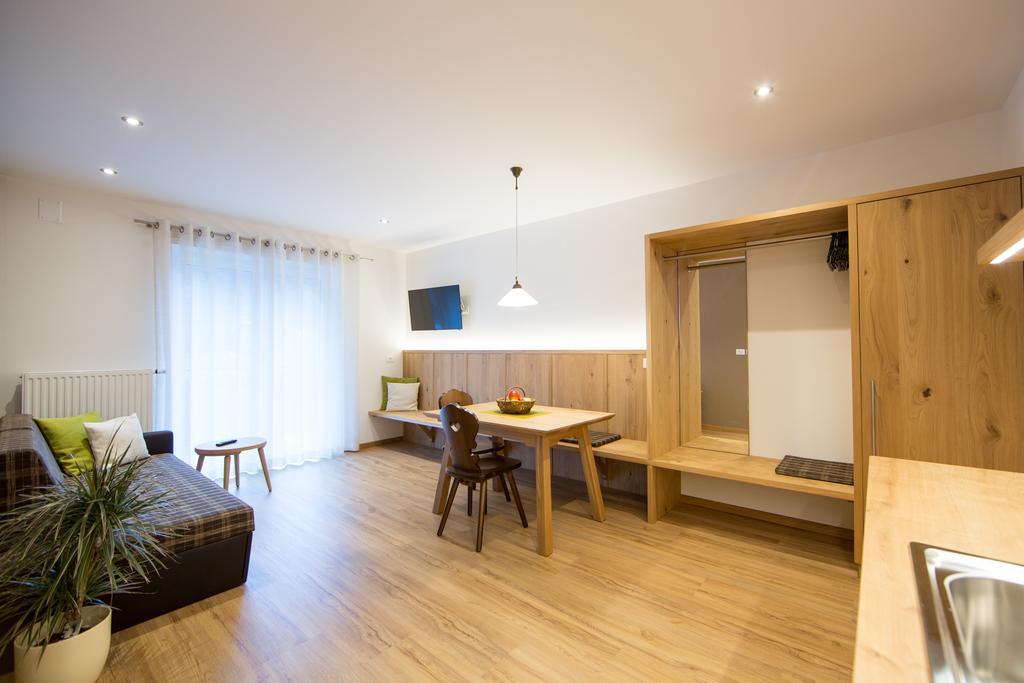 Residence Gruenwald San Martino In Passiria  Bagian luar foto